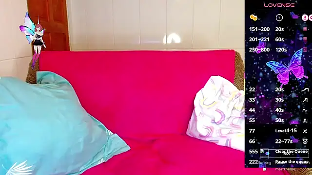 Snapshot of MERELEONA chatting on 10/22/25, 02:56 MERELEONA online show from 10/22/25, 02:56