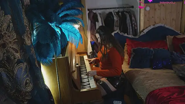 VanessaDoyle online show from 02/13/26, 04:47