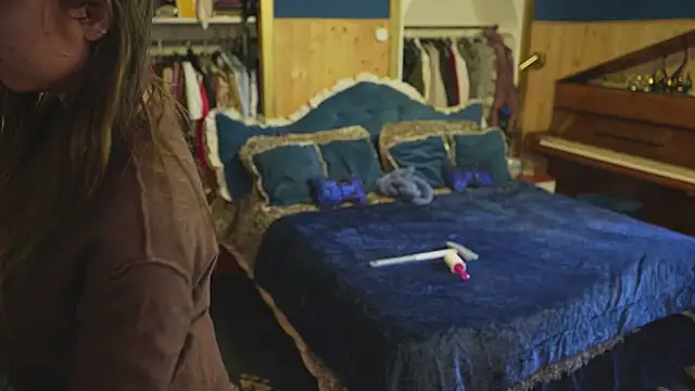 VanessaDoyle online show from 04/03/26, 11:19