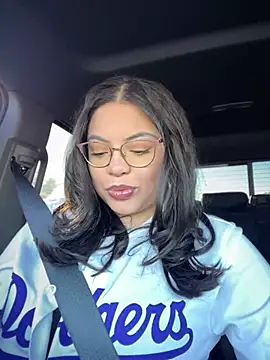 drizzypeach602 online show from 01/17/25, 10:56