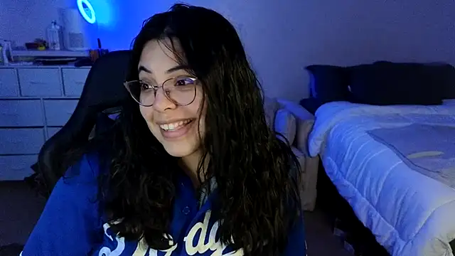 drizzypeach602 online show from 01/31/25, 03:20