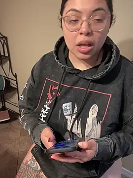 drizzypeach602 online show from 02/26/25, 07:31