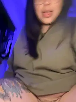 drizzypeach602 online show from 03/07/25, 08:34