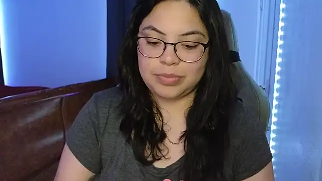 drizzypeach602 online show from 10/06/25, 05:16