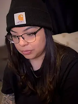 drizzypeach602 online show from 02/01/26, 04:11