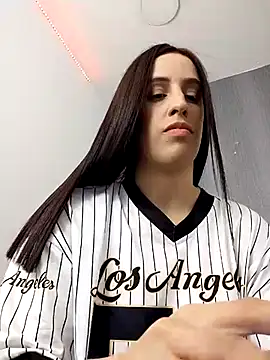 Amira Milker online show from 02/20/25, 01:30