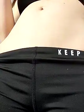 Amira Milker online show from 11/13/25, 03:00