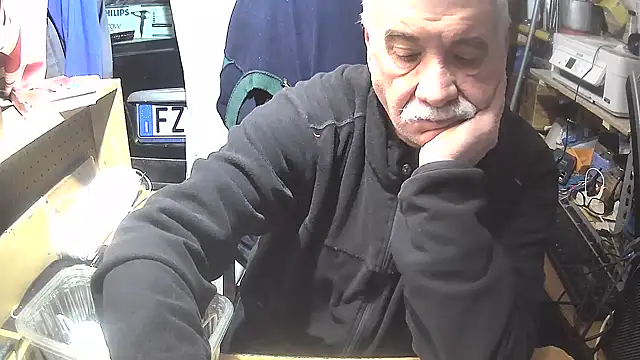 nonnomaturobisex online show from 02/05/25, 07:39