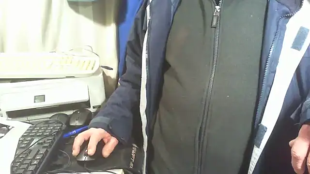 Snapshot of nonnomaturobisex chatting on 01/19/26, 11:14 nonnomaturobisex online show from 01/19/26, 11:14