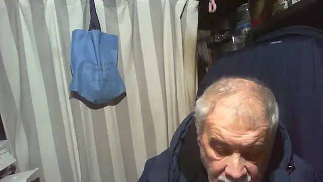 Snapshot of nonnomaturobisex chatting on 02/24/26, 08:01 nonnomaturobisex online show from 02/24/26, 08:01