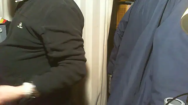 Snapshot of nonnomaturobisex chatting on 02/26/26, 09:19 nonnomaturobisex online show from 02/26/26, 09:19