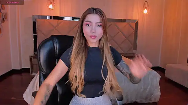 LexieWayne online show from 12/26/24, 07:38