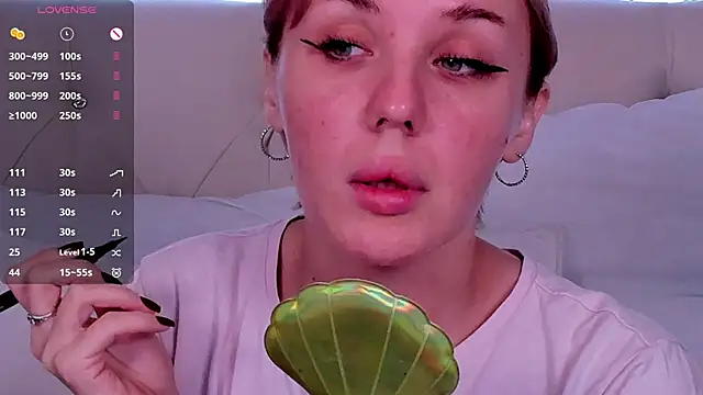 LianaFord online show from 11/06/25, 09:59