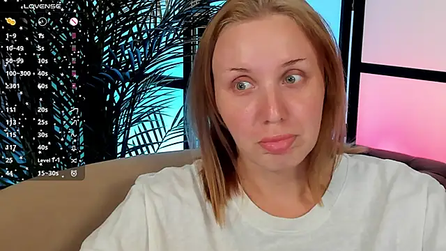 Snapshot of LianaFord chatting on 07/12/26, 04:58 LianaFord online show from 07/12/26, 04:58