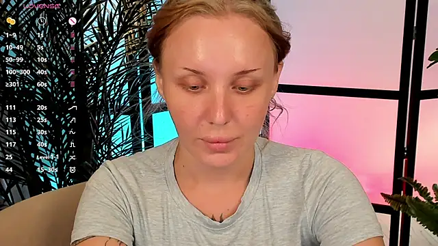 Snapshot of LianaFord chatting on 07/18/26, 05:11 LianaFord online show from 07/18/26, 05:11
