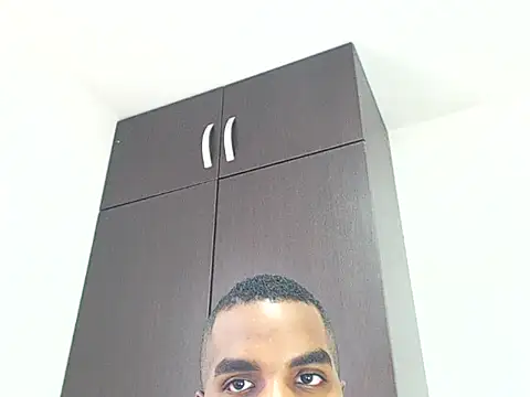 Rene hotman online show from 02/25/25, 08:41