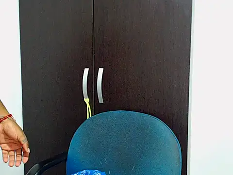 Rene hotman online show from 09/20/25, 09:05