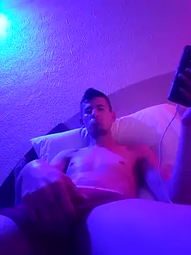 BIG   BEN online show from 02/16/26, 01:51