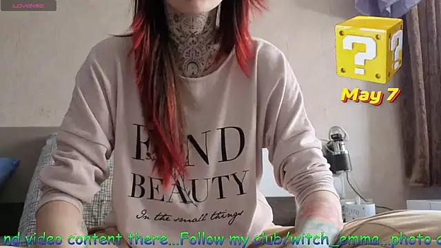 Witch Emma online show from 05/07/26, 07:14