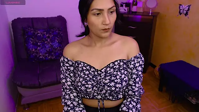 Snapshot of leah-666 chatting on 01/26/25, 01:36 leah-666 online show from 01/26/25, 01:36