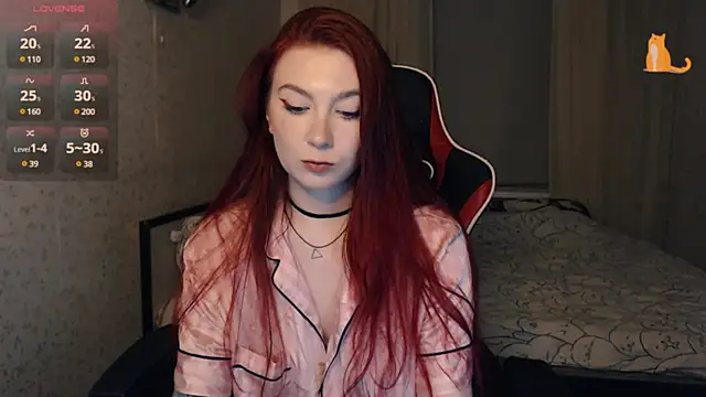 Snapshot of Cute_lina chatting on 01/31/25, 01:43 Cute lina online show from 01/31/25, 01:43