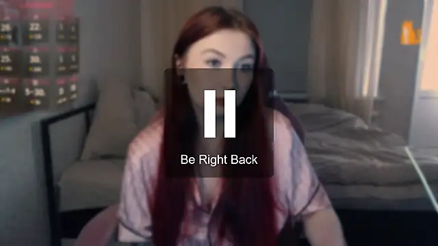 Snapshot of Cute_lina chatting on 03/10/25, 12:37 Cute lina online show from 03/10/25, 12:37