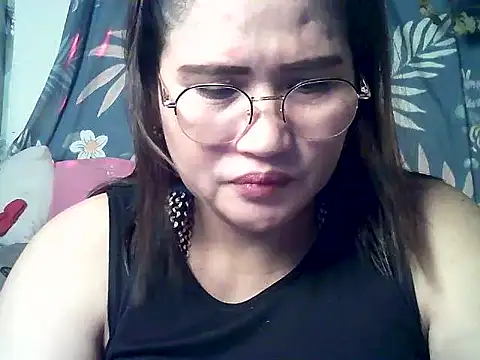 Amazing Angel22 online show from 04/15/26, 12:23