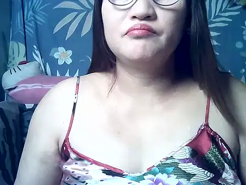 Amazing Angel22 online show from 05/22/26, 03:50
