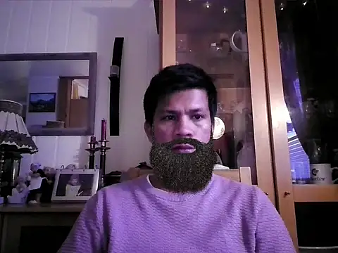 SweetasianHugoxxx online show from 11/14/25, 12:26