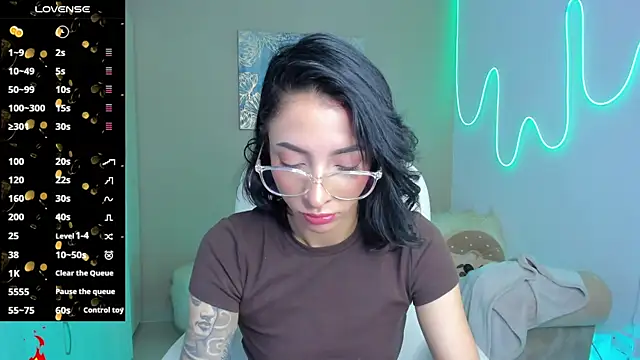 barbie scoth  online show from 10/02/25, 09:11