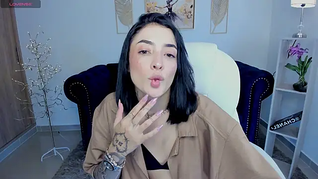 barbie scoth  online show from 11/25/25, 07:58