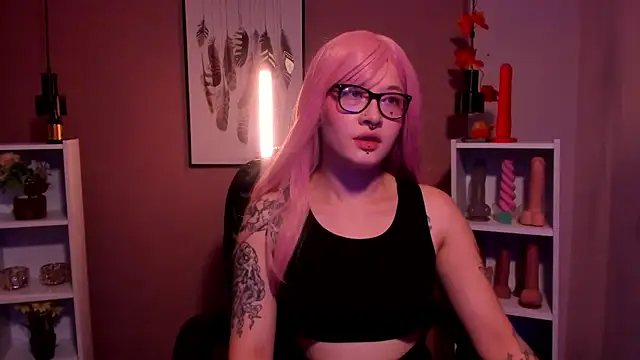  asami chieko  online show from 02/17/25, 10:14