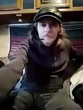 truckerlove69 online show from 12/02/24, 08:00