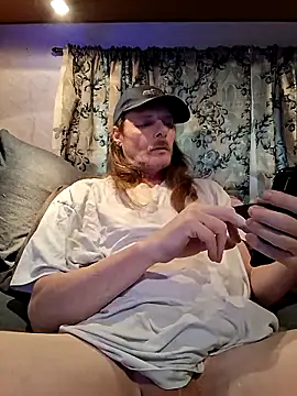 truckerlove69 online show from 03/02/26, 05:42