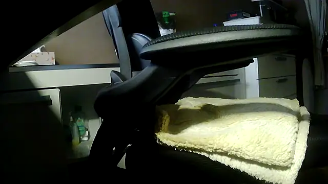 suedel65 online show from 03/27/26, 03:12