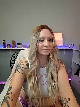 Jan ina online show from 01/01/25, 09:07