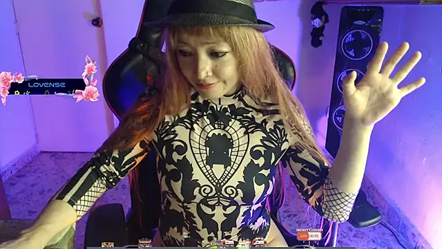 pink-2022 online show from 01/10/25, 03:16