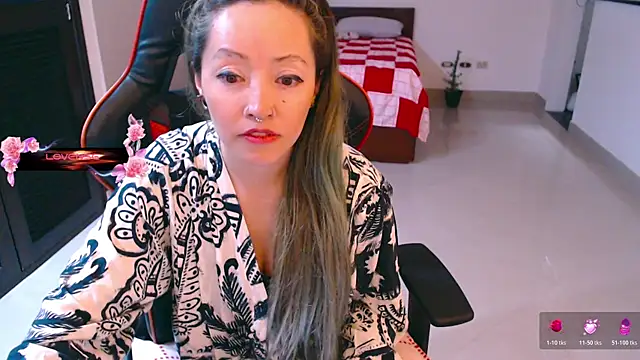 pink-2022 online show from 01/06/26, 07:17