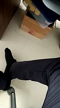 Desi Londa 143 online show from 03/03/25, 11:44