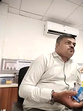 Desi Londa 143 online show from 09/30/25, 04:17