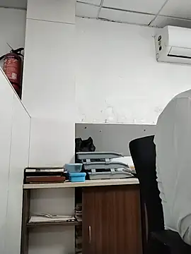 Desi Londa 143 online show from 07/07/26, 06:47
