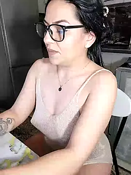 hot-babygirl online show from 03/04/25, 09:54