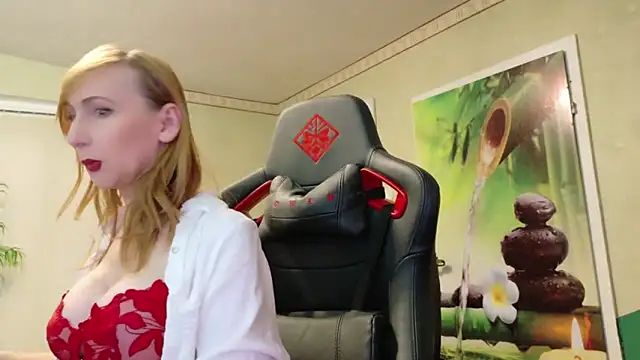 Snapshot of HotLana69 chatting on 02/02/25, 06:10 HotLana69 online show from 02/02/25, 06:10