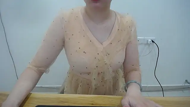 Leiershery online show from 09/26/25, 01:42