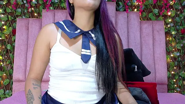 Snapshot of DANIK_STAR chatting on 09/26/25, 06:12 DANIK STAR online show from 09/26/25, 06:12