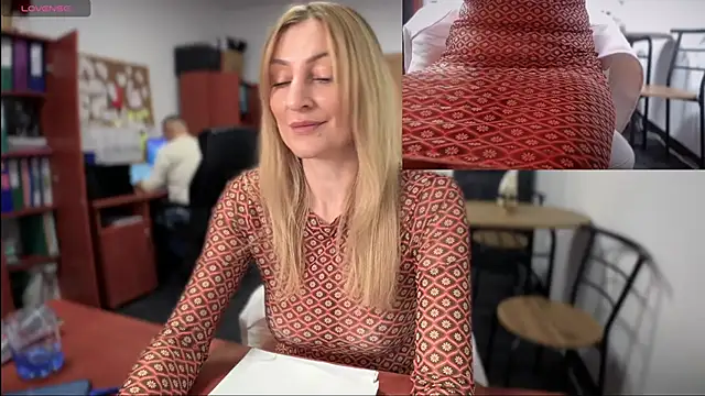 legsLONG online show from 12/12/24, 07:52