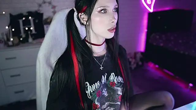  Uindi  online show from 03/10/25, 10:02