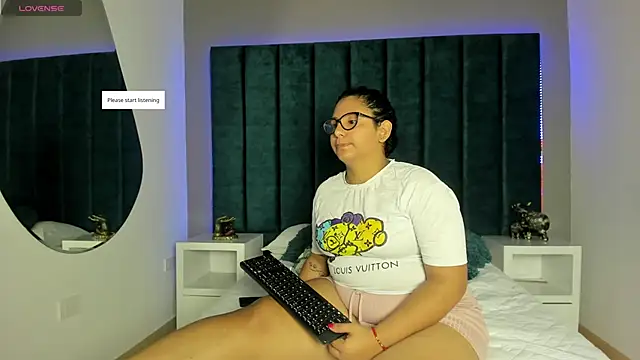 DanielleEvans  online show from 01/16/26, 11:25