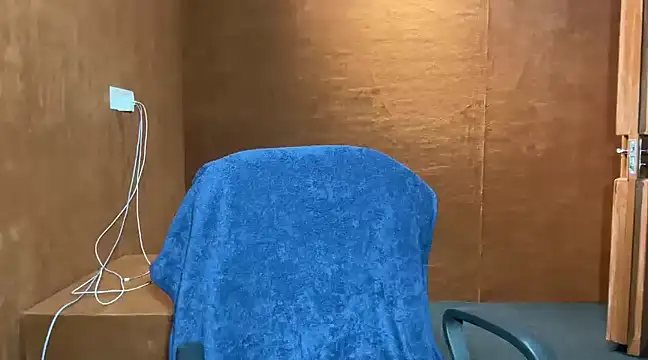 Snapshot of riya_stream chatting on 02/01/25, 11:21 riya stream online show from 02/01/25, 11:21