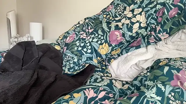 waveonce- online show from 04/20/26, 01:47